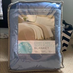 Martha Stuart blanket